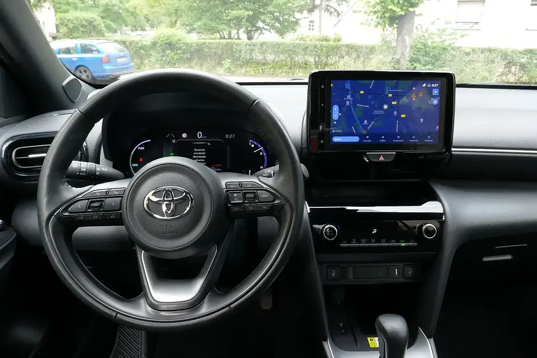 Toyota Yaris Cross Hybrid Team Deutschland - Thumbnail 14