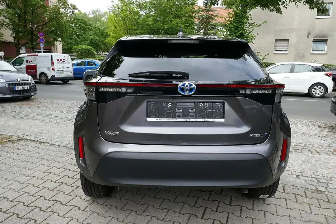 Toyota Yaris Cross Hybrid Team Deutschland - Thumbnail 5