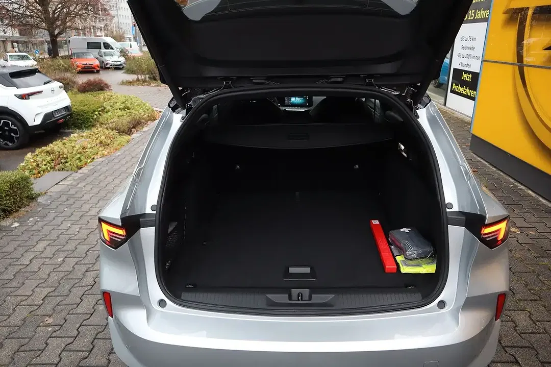 Opel Astra 1.2 GS - Thumbnail 7