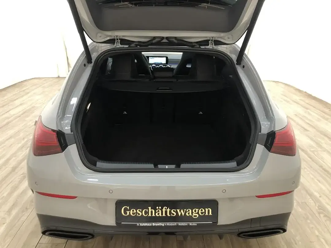 Mercedes-Benz CLA 220 AMG MBUX Night - foto 14