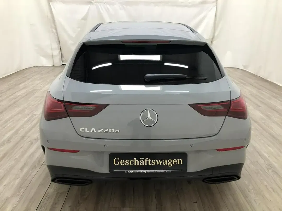 Mercedes-Benz CLA 220 AMG MBUX Night - Thumbnail 6
