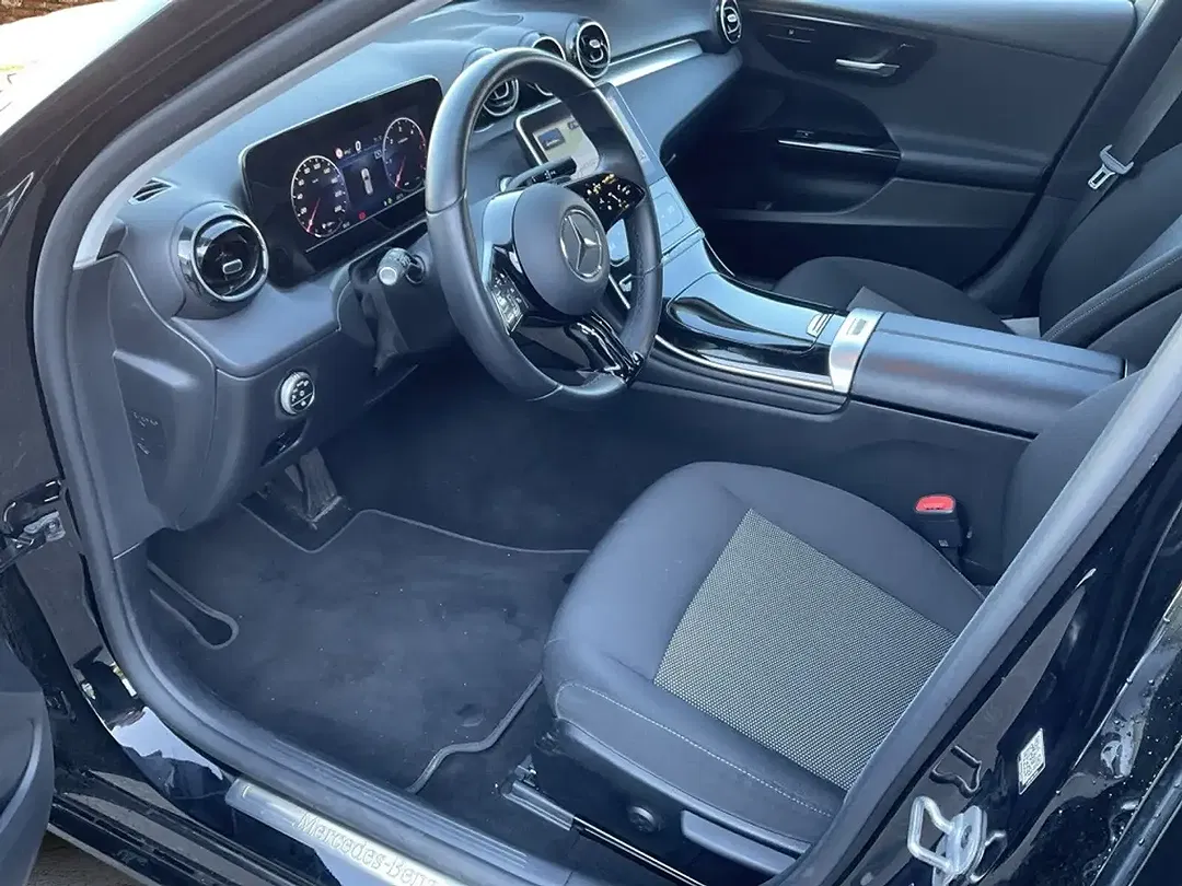 Mercedes-Benz C 200 - Thumbnail 8