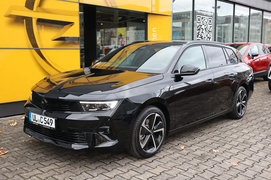 Opel Astra 1.2 GS Matrix LED - Afbeelding 1