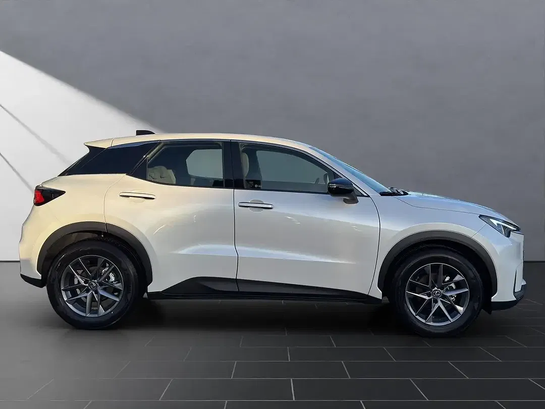 Lexus LBX 1.5 Basis - Thumbnail 5