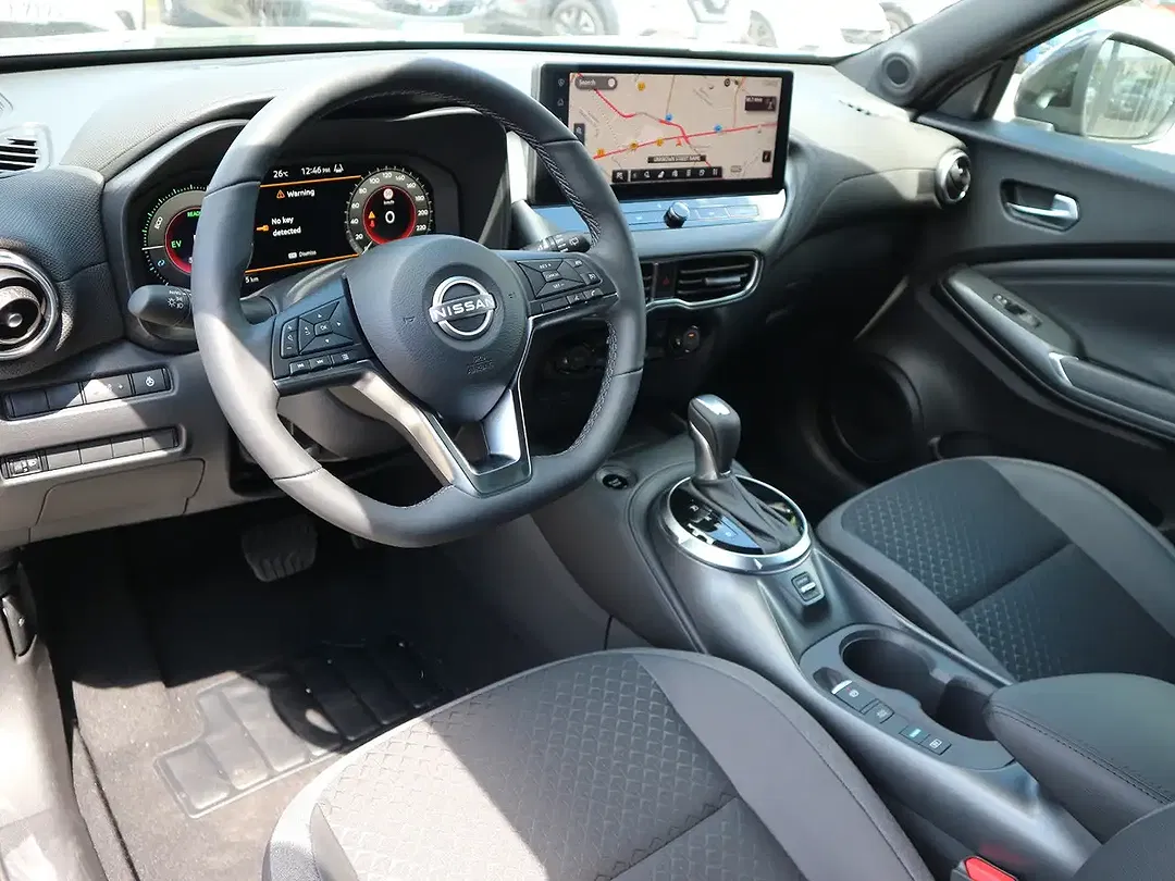Nissan Juke 1.6 Hybrid 4AMT N-Connecta - Thumbnail 15