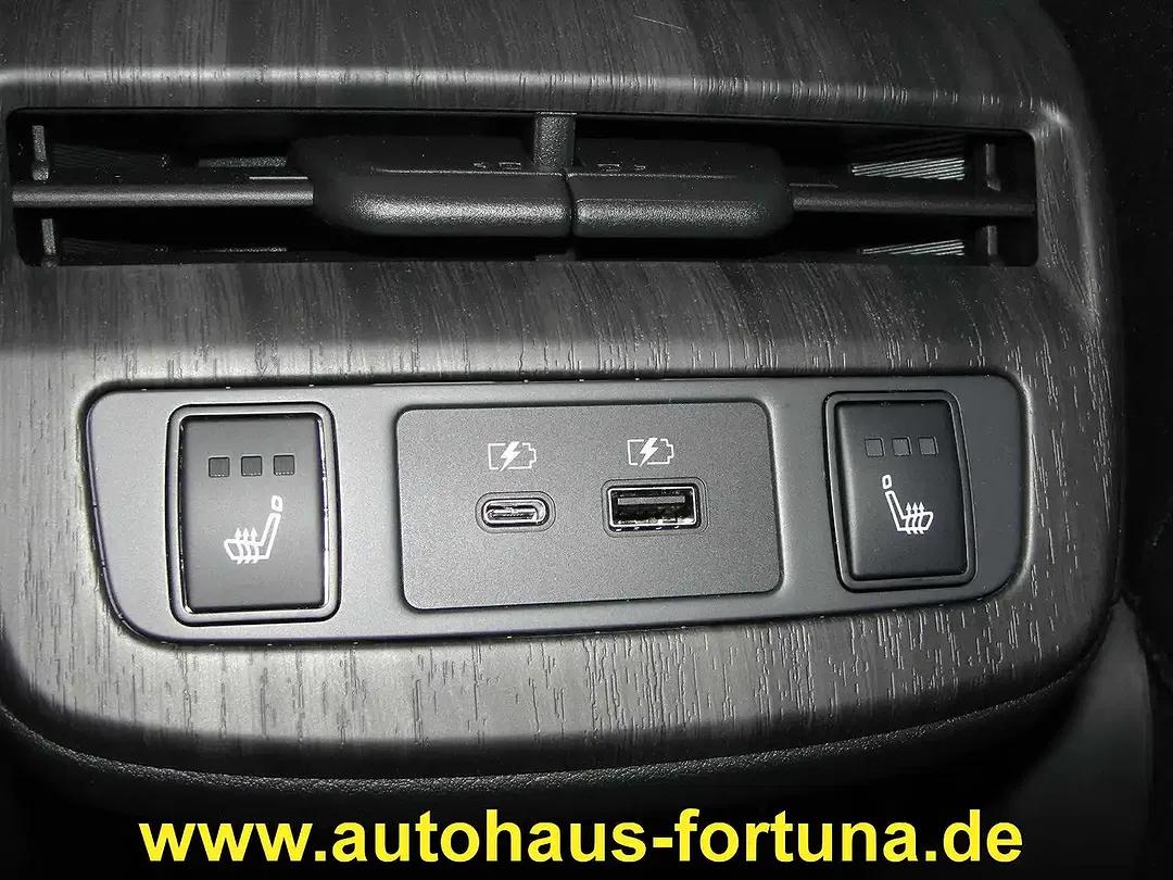 Nissan Ariya Evolve - Thumbnail 14