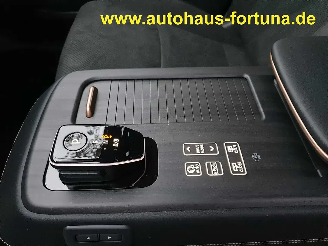 Nissan Ariya Evolve - Thumbnail 8