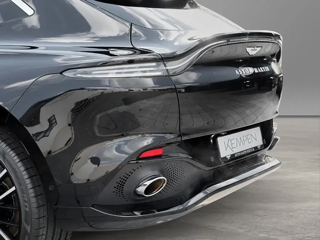 Aston Martin DBX - foto 15