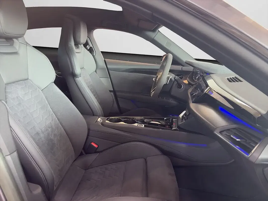 Audi e-tron GT Matrix LED - Thumbnail 4