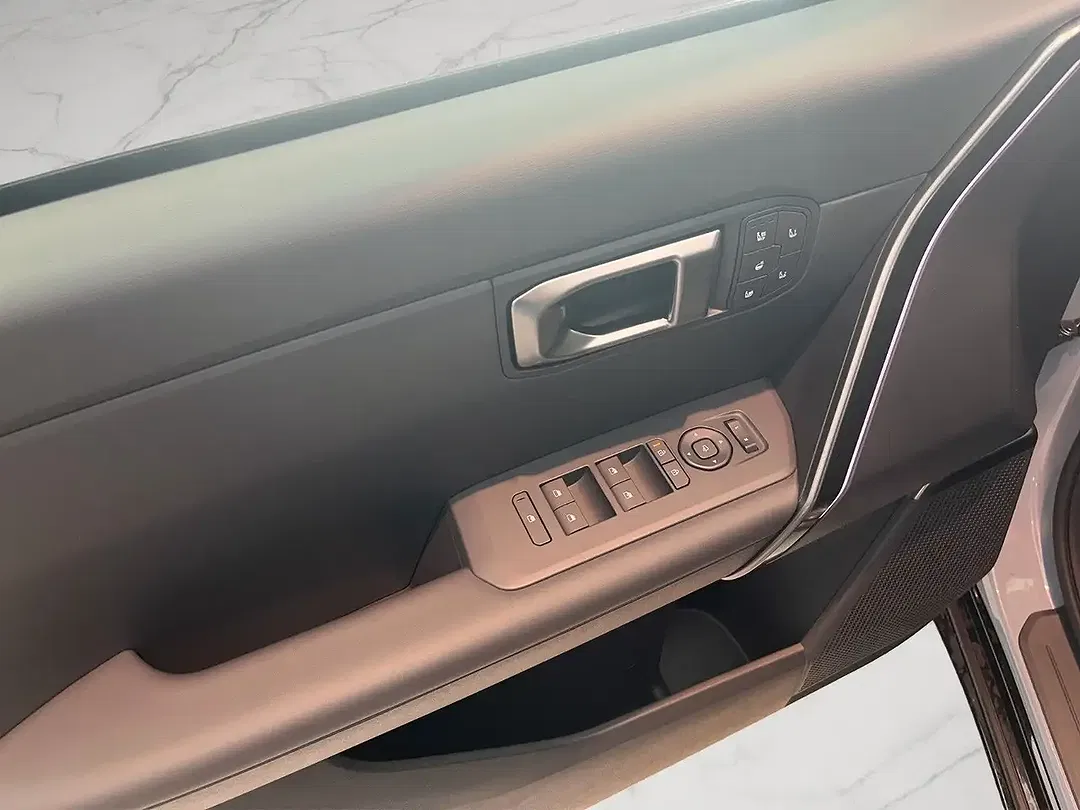 Kia Seltos 1.6 Hybrid AWD - Thumbnail 5