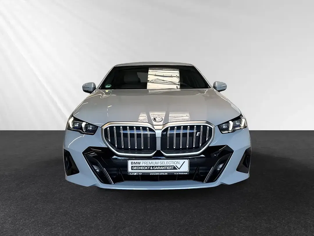 BMW i5 eDrive M - Thumbnail 4