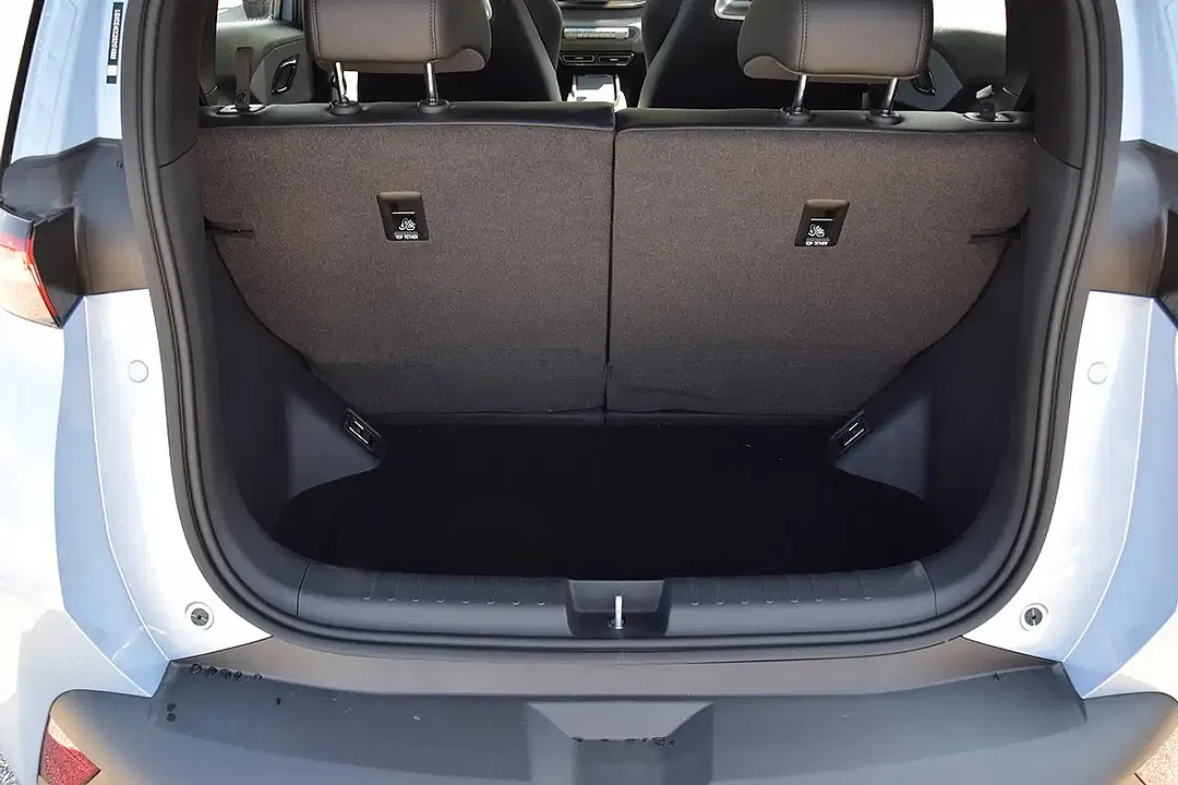 BYD Dolphin Surf 43.2 kWh Boost - Thumbnail 11