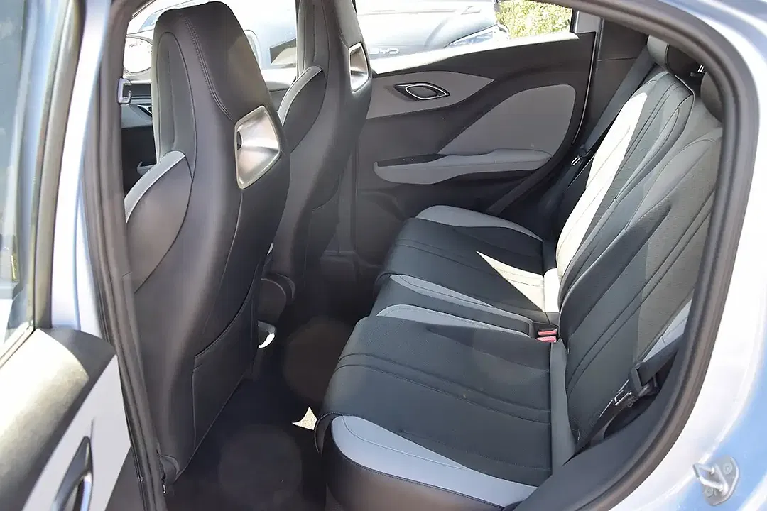 BYD Dolphin Surf 43.2 kWh Boost - Thumbnail 9