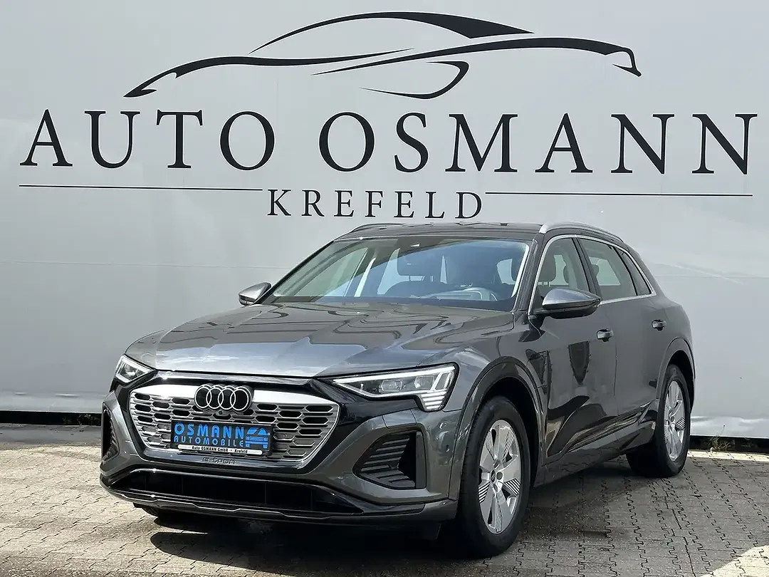 Audi Q8 55 e-tron quattro S line - foto 1