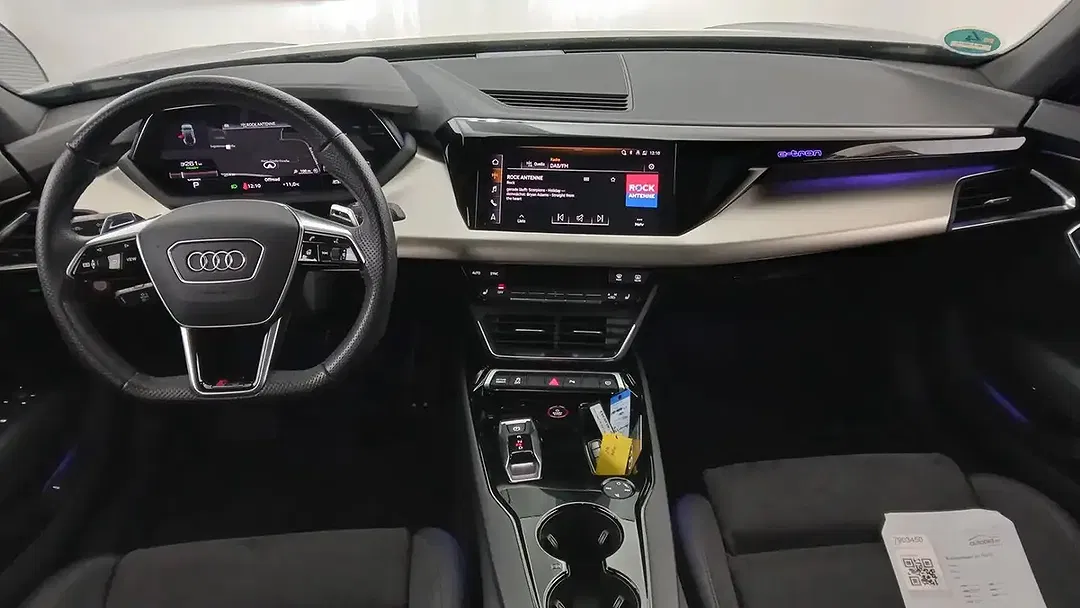 Audi RS e-tron GT quattro - Thumbnail 10