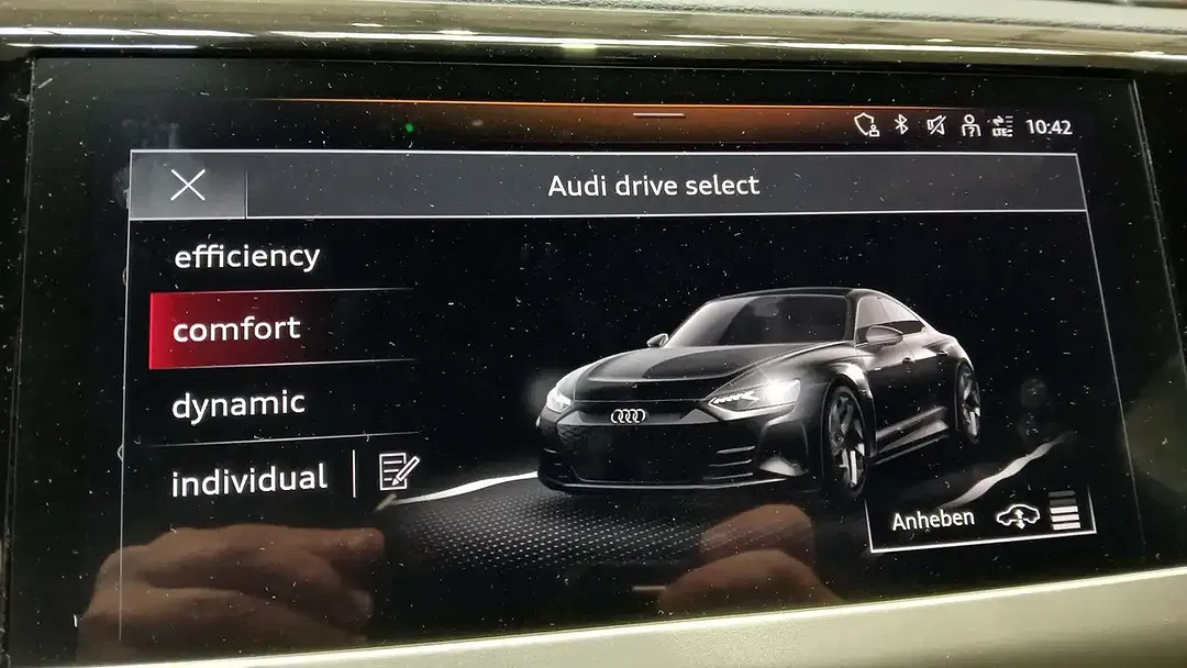 Audi RS e-tron GT quattro - Thumbnail 11