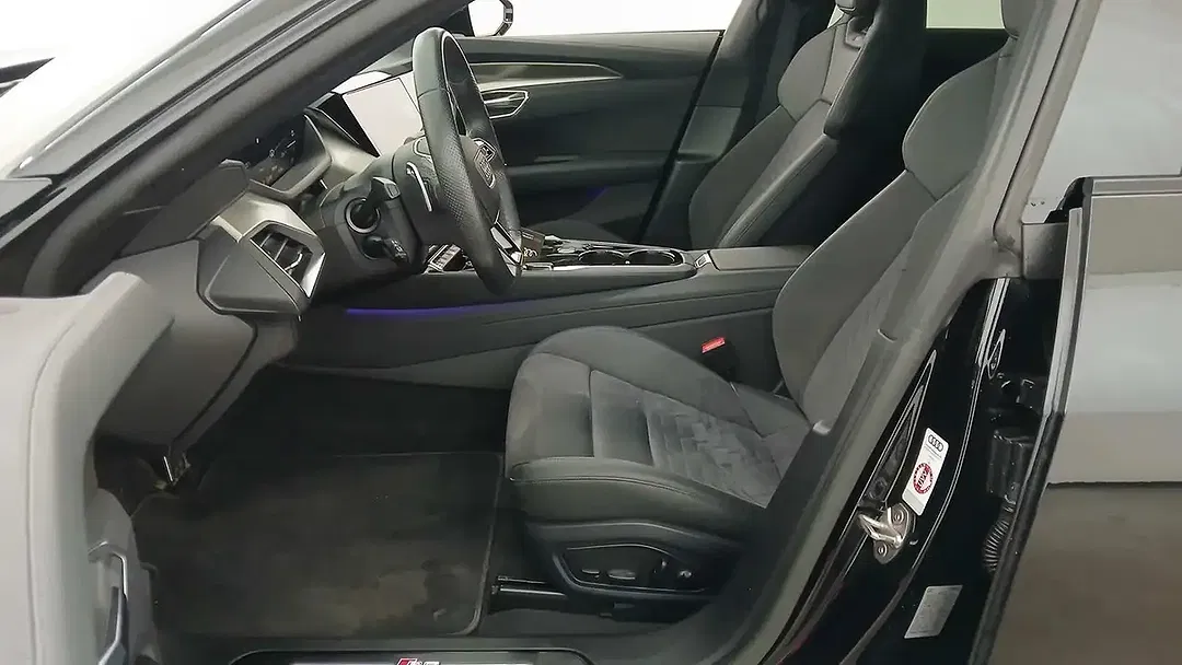 Audi RS e-tron GT quattro - Thumbnail 14