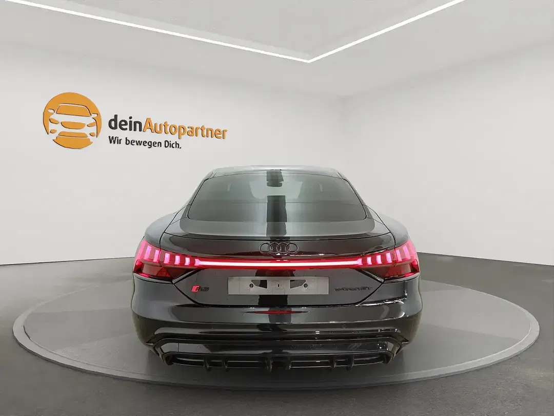 Audi RS e-tron GT quattro - Thumbnail 6