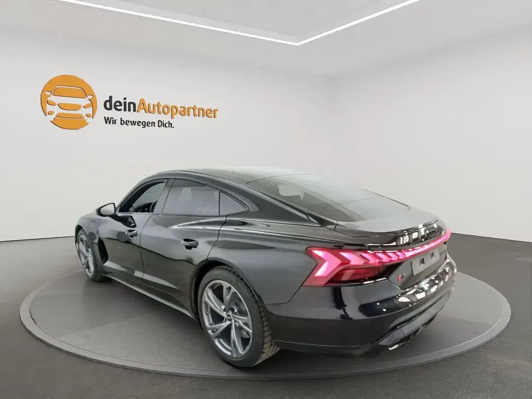 Audi RS e-tron GT quattro - Thumbnail 7