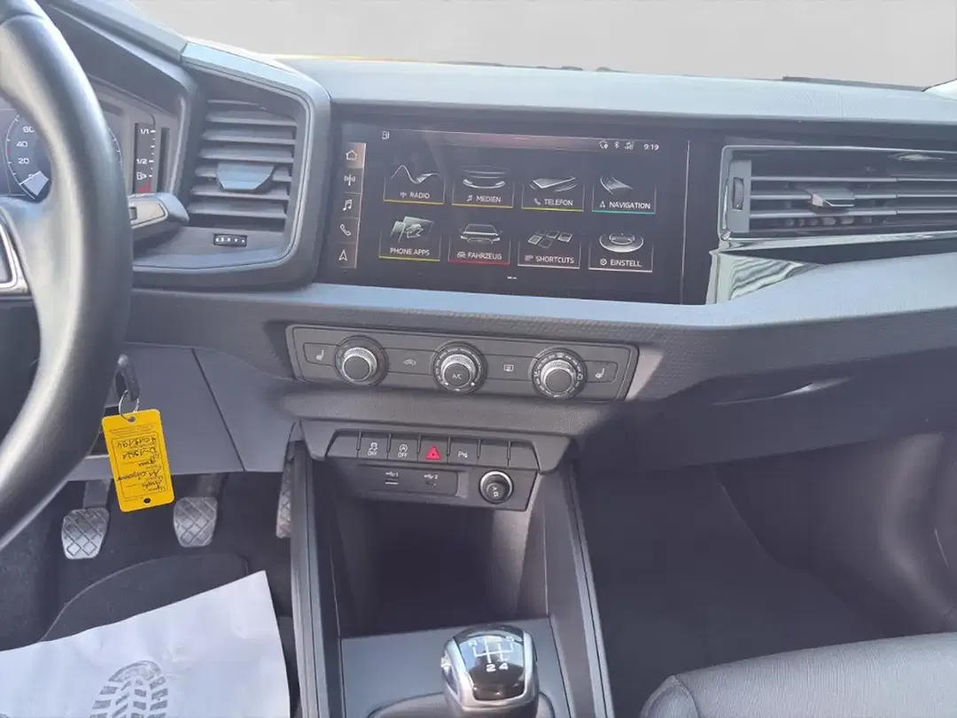 Audi A1 25 1.0 TFSI - Thumbnail 13