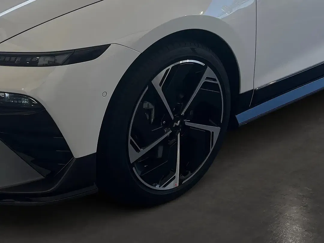 Hyundai IONIQ 6 4WD N Line X - Thumbnail 6
