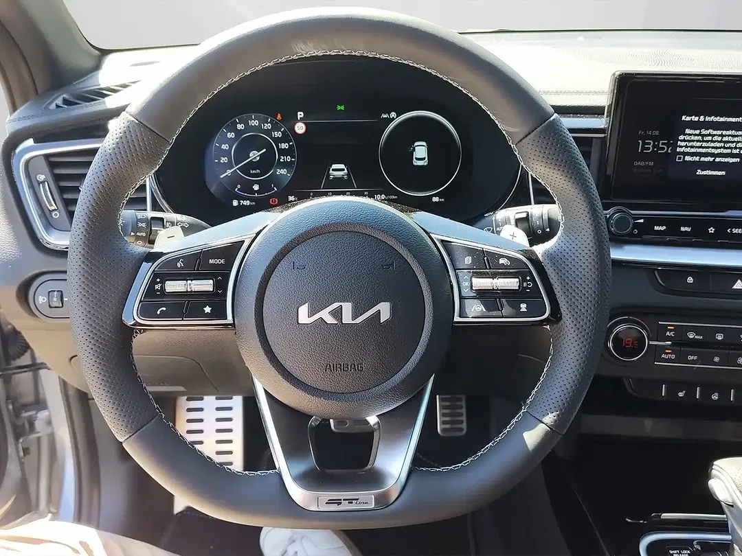 Kia XCeed 1.6 DCT GT-Line - Thumbnail 10