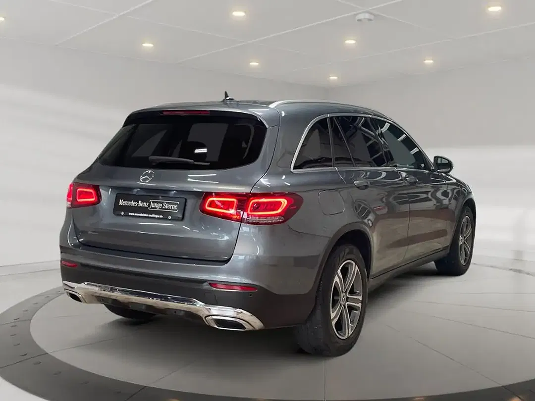 Mercedes-Benz GLC 220 4MATIC MBUX Exclusive - foto 2