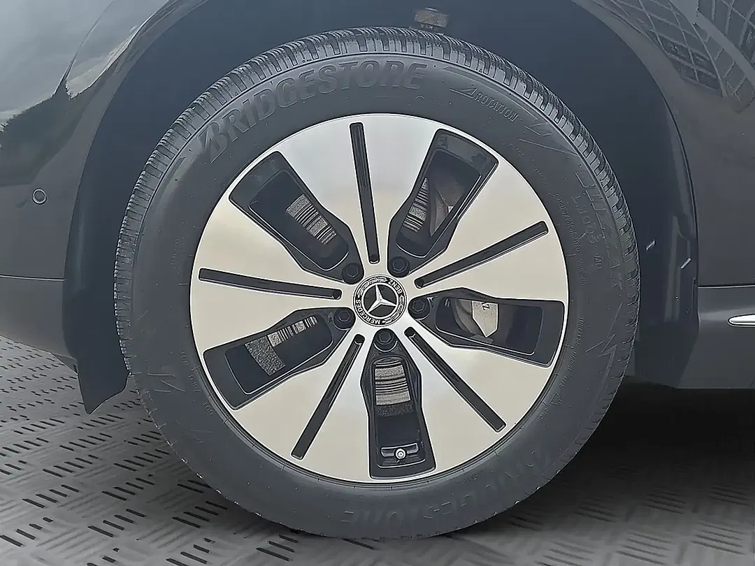 Mercedes-Benz EQC 400 4MATIC - Thumbnail 11