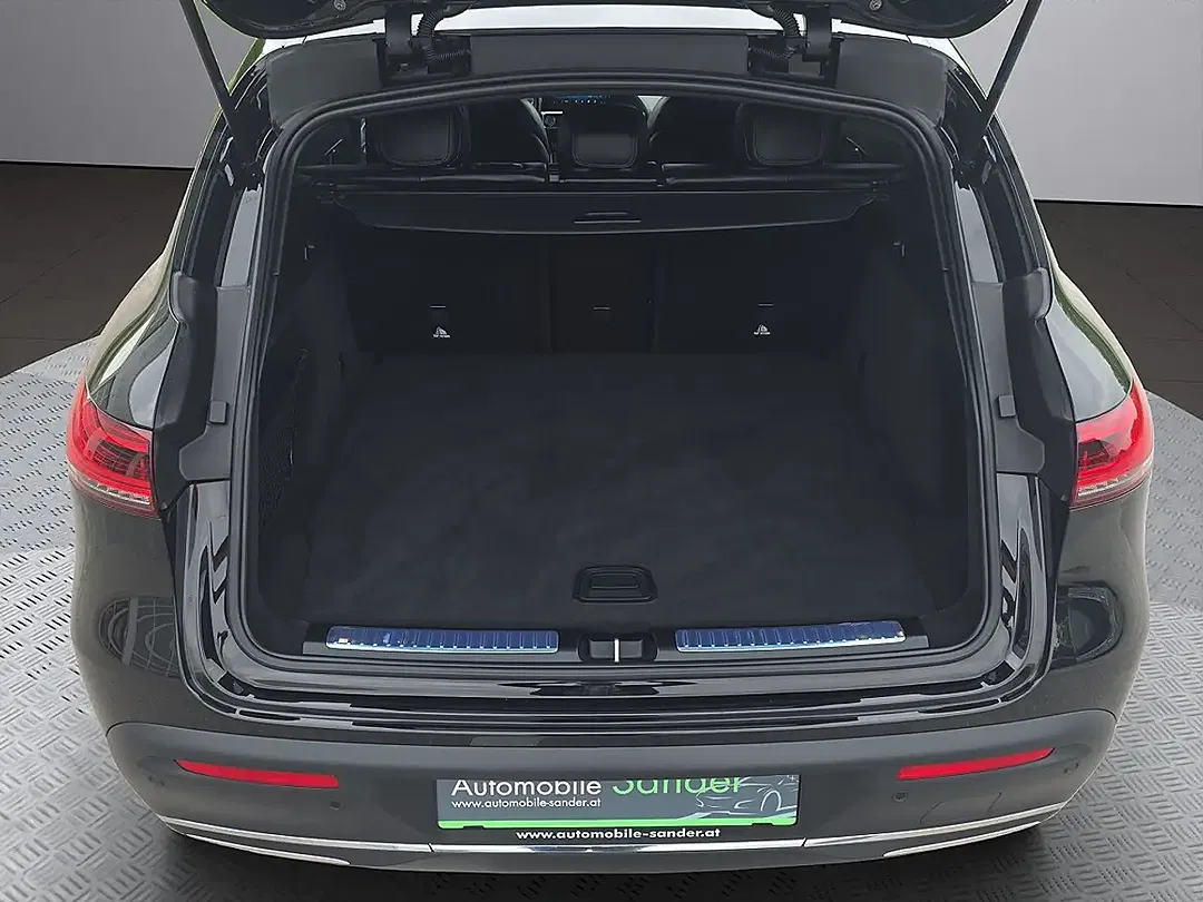 Mercedes-Benz EQC 400 4MATIC - Thumbnail 9