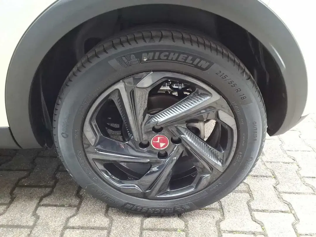 DS Automobiles DS 3 - foto 8