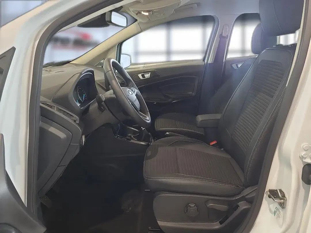 Ford EcoSport Titanium - Thumbnail 8