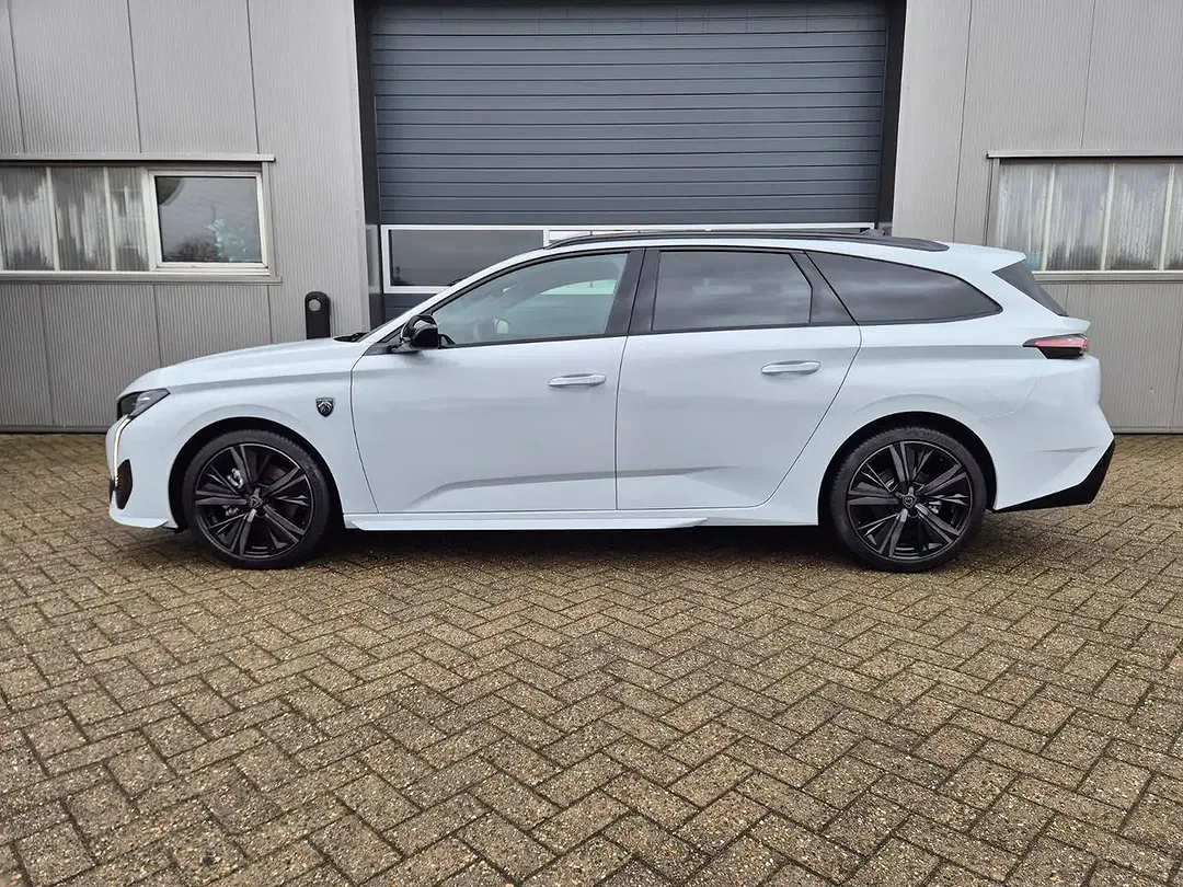 Peugeot 308 145 AUT Hybrid GT Exclusive SW - Thumbnail 1