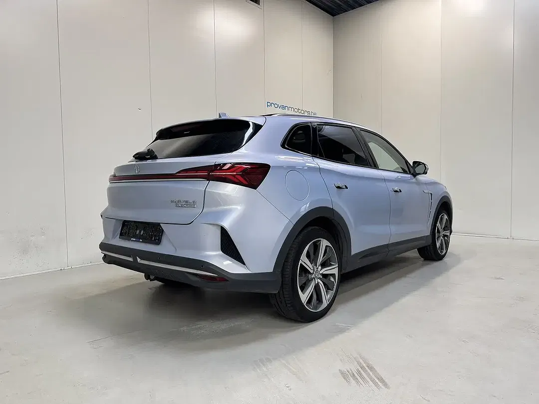 MG Marvel R EV Luxury - Thumbnail 3