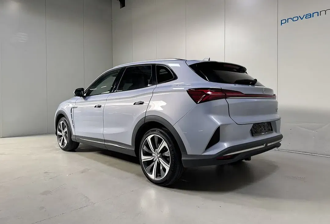 MG Marvel R EV Luxury - Thumbnail 6