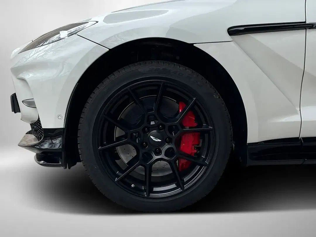 Aston Martin DBX 707 - Thumbnail 4