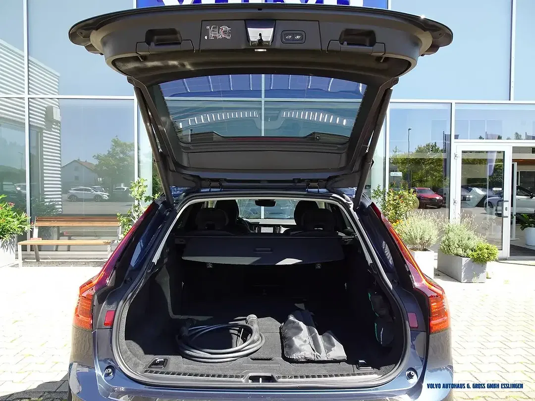 Volvo V90 T6 Geartronic AWD Recharge Core - Thumbnail 6