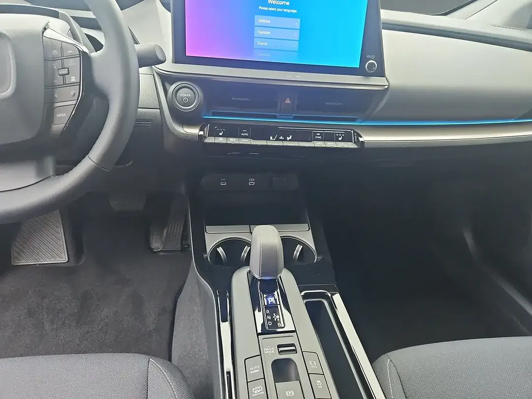 Toyota Prius Executive - Thumbnail 10