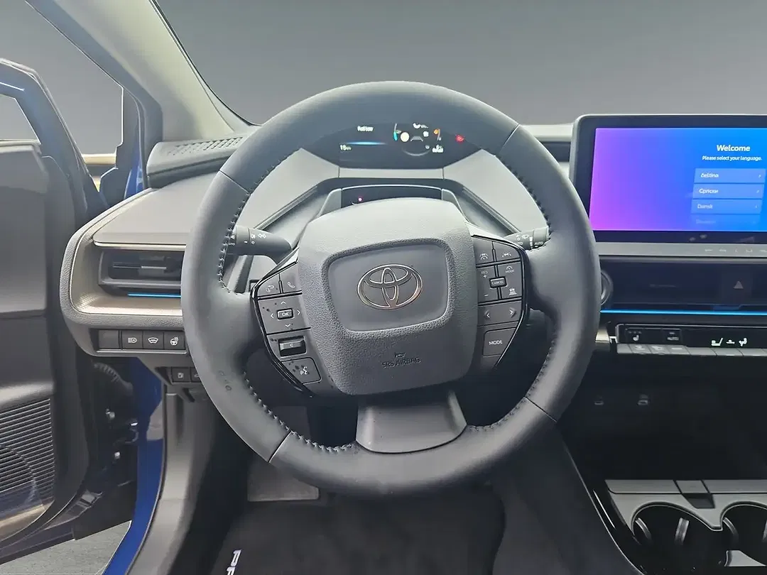 Toyota Prius Executive - Thumbnail 11