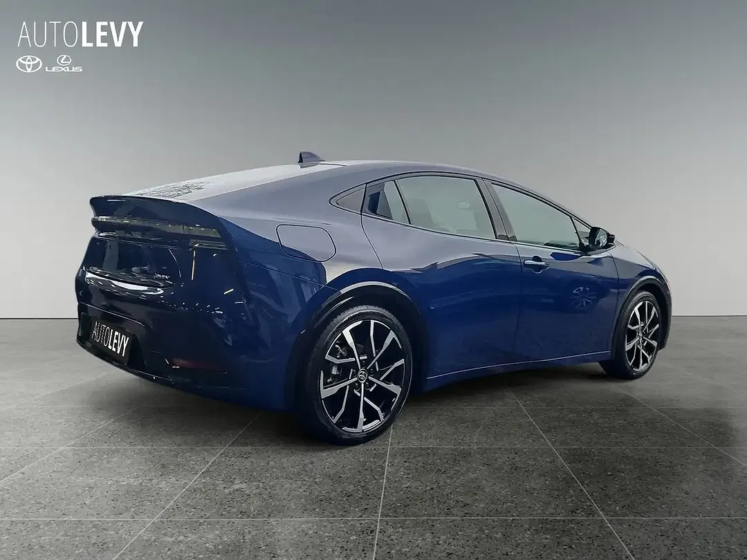 Toyota Prius Executive - Thumbnail 5