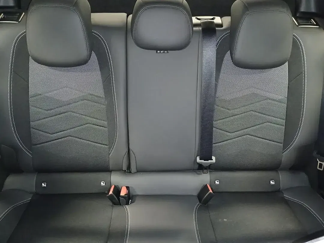 Jeep Avenger Altitude - Thumbnail 5