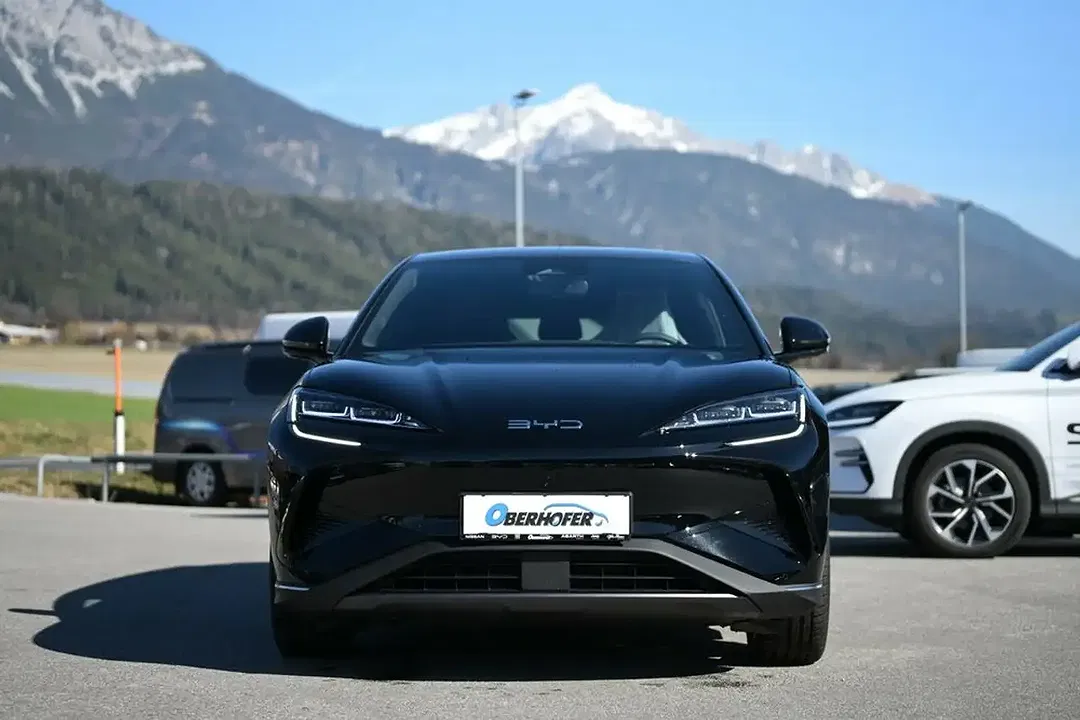 BYD Sealion 7 AWD Excellence - Thumbnail 3