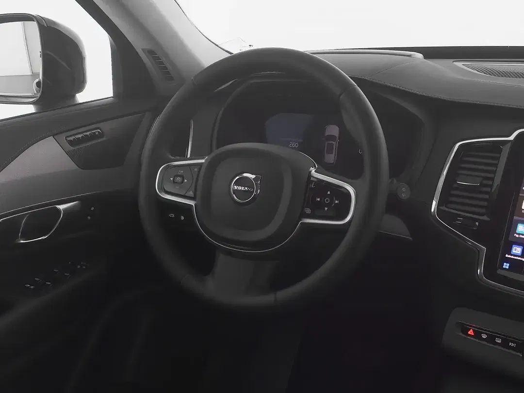 Volvo XC90 T8 AWD Ultra Dark - Thumbnail 4