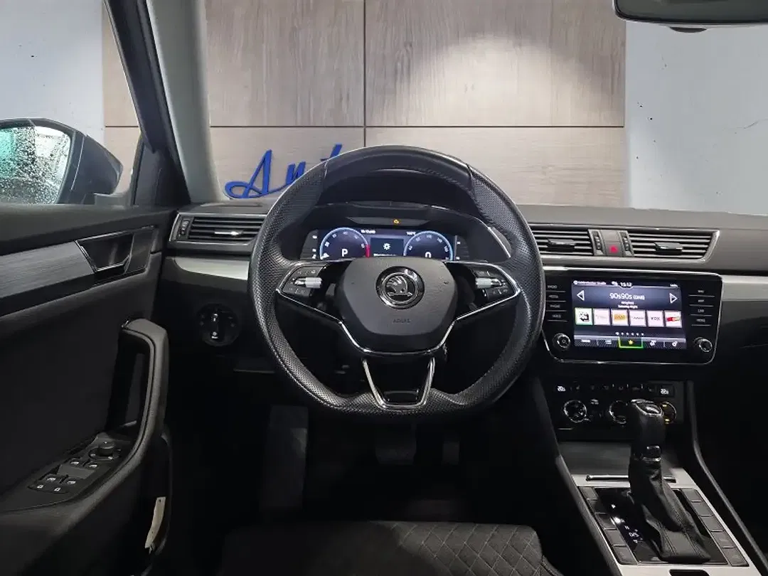 Skoda Superb 1.5 TSI DSG Combi - Thumbnail 13