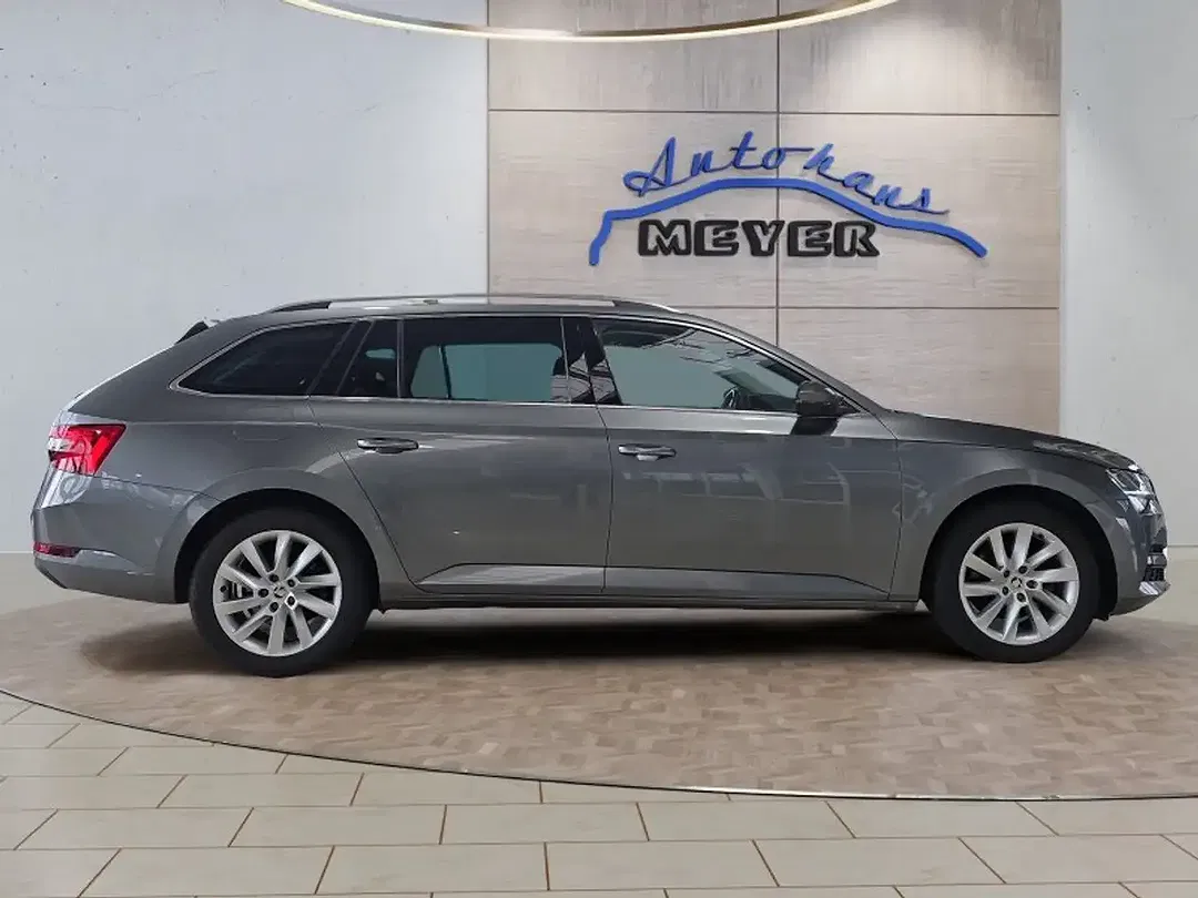 Skoda Superb 1.5 TSI DSG Combi - Thumbnail 7
