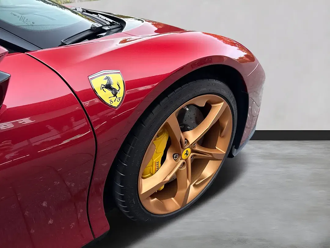 Ferrari SF90 Stradale - Thumbnail 11