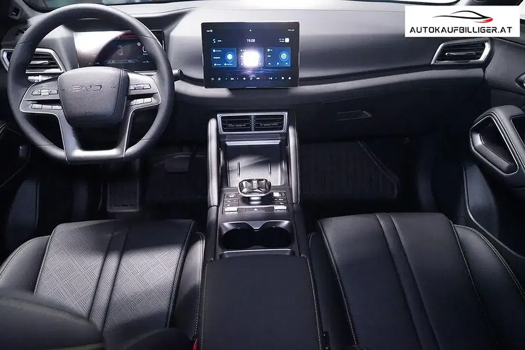 BYD Atto 2 EV Active - Thumbnail 5