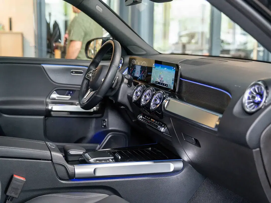 Mercedes-Benz GLB 220 4MATIC Progressive - Thumbnail 8