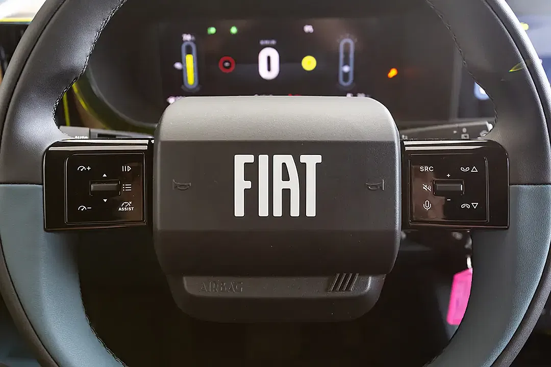 Fiat Grande Panda EV La Prima - Thumbnail 6