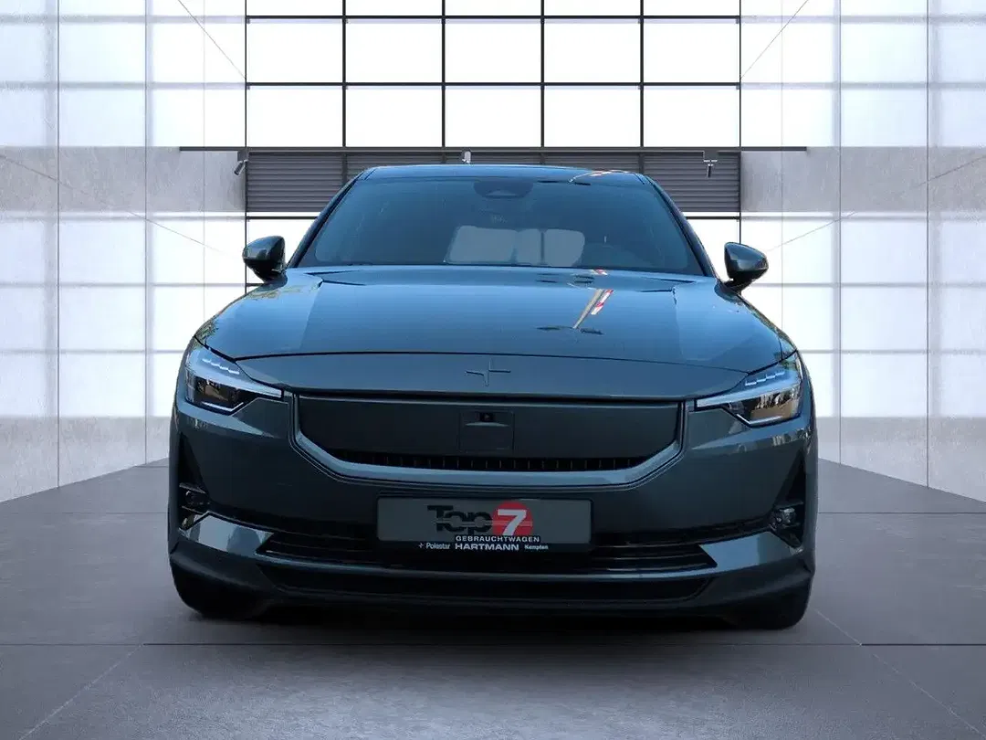 Polestar 2 Long Range - Thumbnail 5
