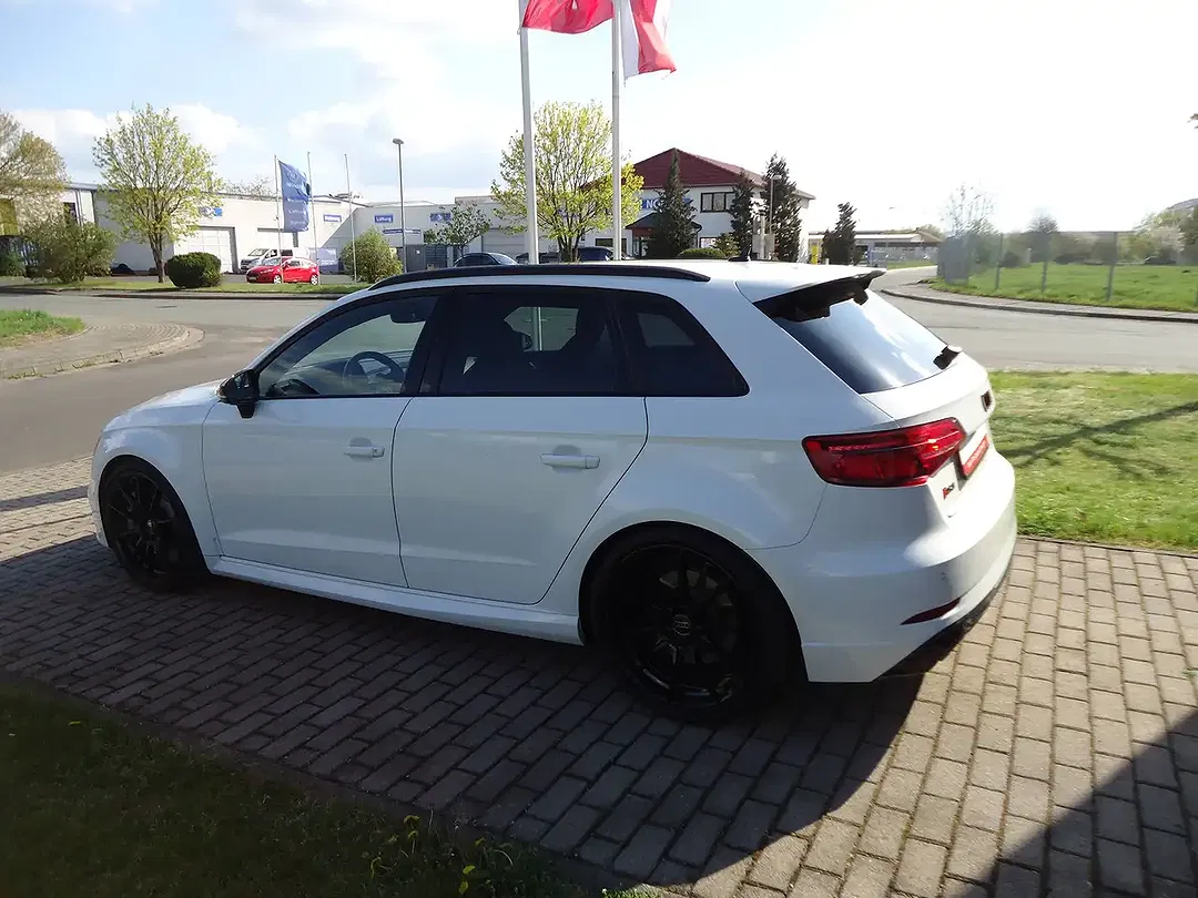 Audi RS3 2.5 TFSI quattro Matrix LED - Thumbnail 6